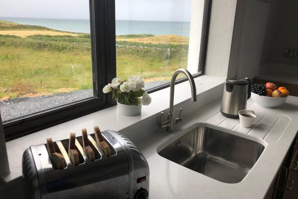 Wild Atlantic Way Apartment Fanore Eksteriør bilde