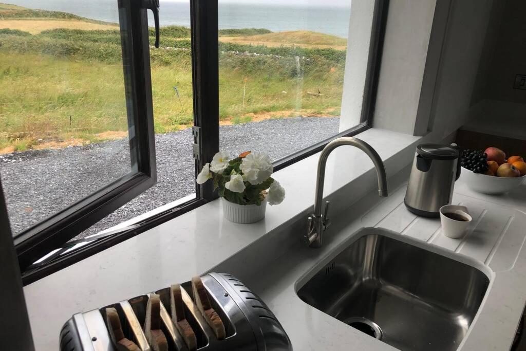 Wild Atlantic Way Apartment Fanore Eksteriør bilde